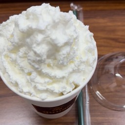 นมสดสตรอว์เบอร์รี่เย็น