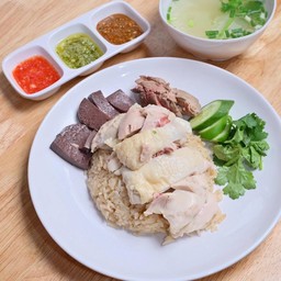 ข้าวมันไก่สิงคโปร์ Slow Cook by ปรุงสุข สาขา 1 ศูนย์ราชการแจ้งวัฒนะ