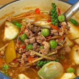 แกงป่าเนื้อสับใส่มะเขือ
