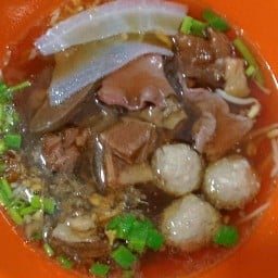 เตี๋ยวแตกซิก