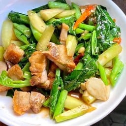 ผัดคะน้า น้ำมันหอย (กับข้าว)
