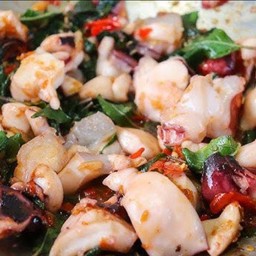 ผัดพริกแกงปลาหมึกราด+น้ำซุป