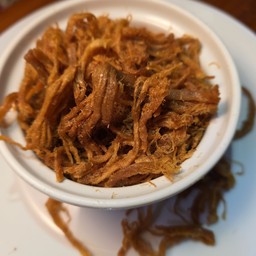 หมูฝอยกรอบ