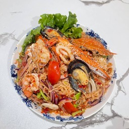 ยำมาม่าทรงหลงเหลา