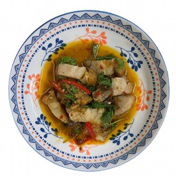 กะเพรา (กับข้าว)