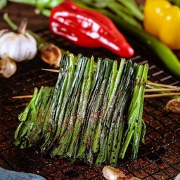 烤韭菜(ย่างกุยช่าย