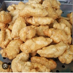 ลูกชิ้นปลาระเบิด