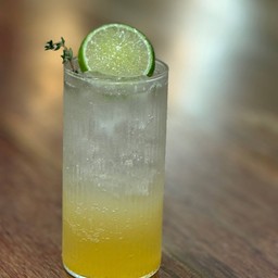 อิตาเลียนโซดา น้ำผึ้งมะนาว