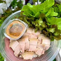 ข้าวคลุกพริก หมูสามชั้น