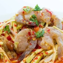 ยำมะม่วงกุ้งสด/สุก