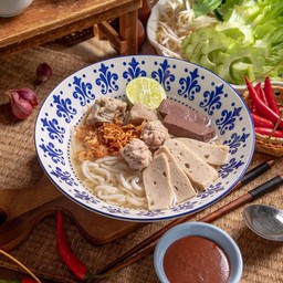 ก๋วยจั๊บญวนหมู