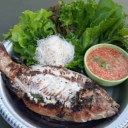 มีชัยเมี่ยงปลาเผาน้ำจิ้มรสเด็ด