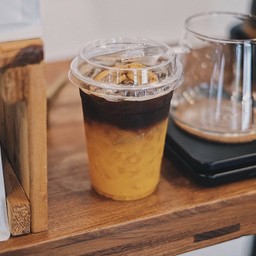 แบลคออเร้นจ์ Black Orange