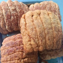 ก๋วยจั๊บโคตรหมูกรอบ เอกชัย 38/1