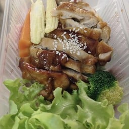 หมูย่างหรรษา