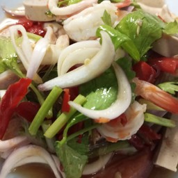 ยำวุ้นเส้นทะเลรวม