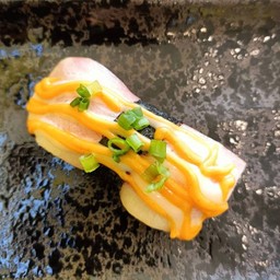 ซูชิเบคอนรมควันสไปซี่