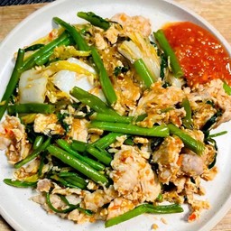 สุกี้แห้งหมู