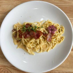 Velaa cafe' พิซซ่าเตาฟืนพระราม2 - ซอยสะแกงาม 35 เข้าซอย 20 เมตร