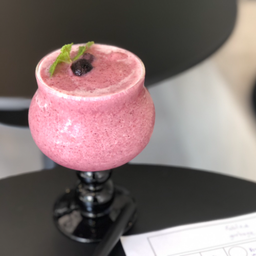 MIXED BERRIES SMOOTHIE