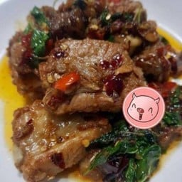 กะเพราหมูตุ๋นขุนช้าง (เป็นกับ)