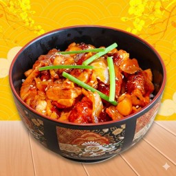 ข้าวหน้าไก่ราดซอสโคชูจัง