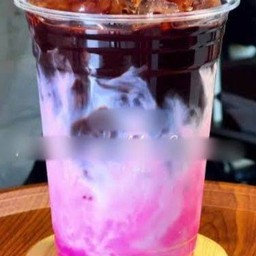 แบล็คพิ้งค์,(โกโก้นมชมพู)