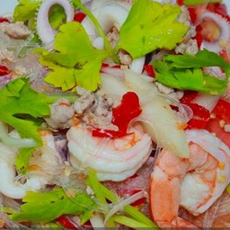 ยำวุ้นเส้นรวมมิตร