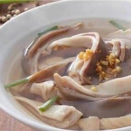 ร้านต้มเลือดหมูจิงจูฉ่ายก๋วยจั๊บและอาหารตามสั่ง2