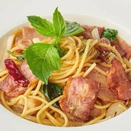 Spaghetti Bacon Chilli Pepper