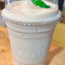 ปีโป้ปั่นนมสด