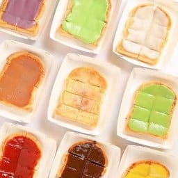 ขนมปังปิ้งเนยแยมส้ม