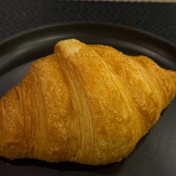 ครัวซองต์เนยสด