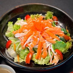 SALMON SALAD WITH JAPANESE SAUCE