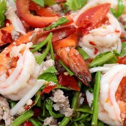 ยำผักกระเฉดกุ้งสุก