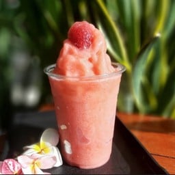 สตรอว์เบอร์รี่สมูทตี้