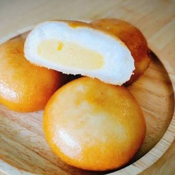 ซาลาเปาทอดไส้ครีม(2ลูก)