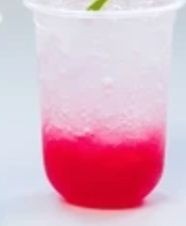 สตอเบอรี่โซดา