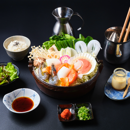 SEAFOOD NABE (SET)