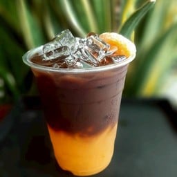 แบล็คคอฟฟี่ออเร้นจ์