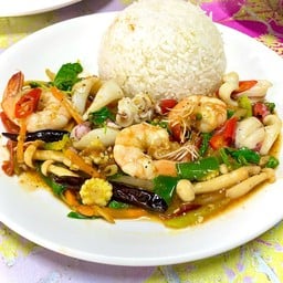 ผัดขี้เมาทะเล