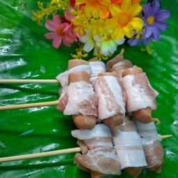 สามชั้นพันคอกเทล