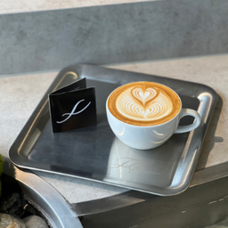 HOT LATTE