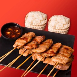 หมูปิ้ง 10 ไม้ + ข้าวเหนียว 2 ห่อ