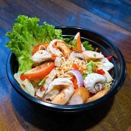 ยำมาม่าทะเล