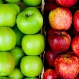 แอปเปิ้ลเขียวแดงคลุกพริกเกลือ