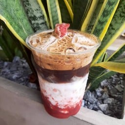 Strawberry coffee