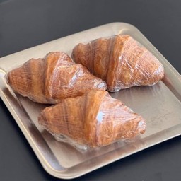 PLAIN CROISSANT