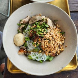 ก๋วยเตี๋ยวแห้ง