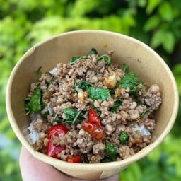 กะเพราหมูสับ